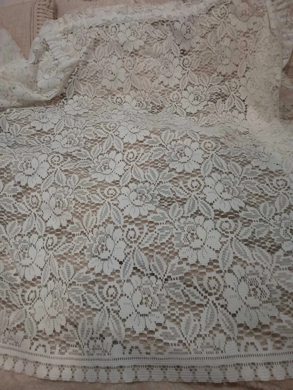 Cortina de renda branca, mede 150cm X 0,94cm – photo 4